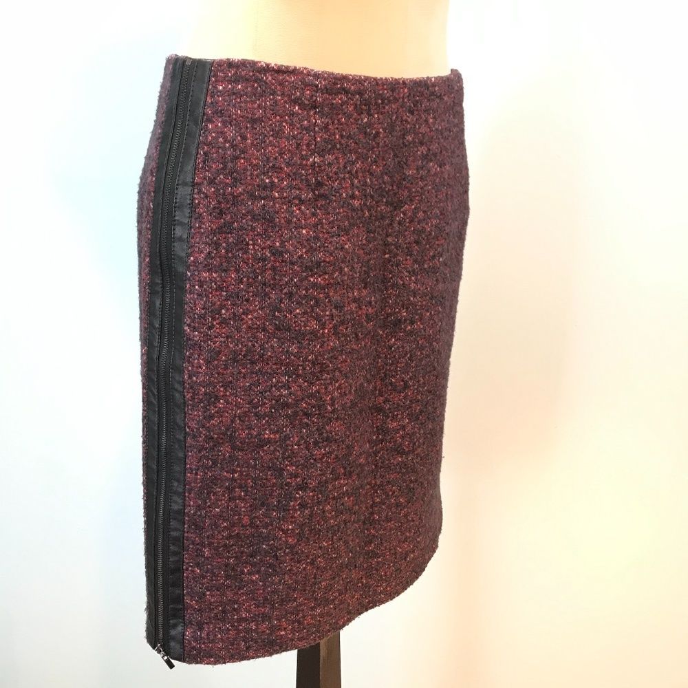 Worth Ny Simply Red Tweed Framed Zip Skirt 8